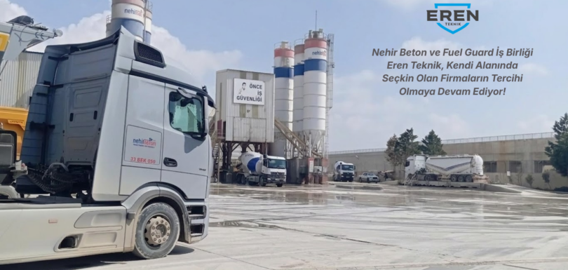 Nehir Beton sahasında park halindeki beton mikserleri